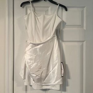 NWT City Studio White mini bodycon dress size 15/16